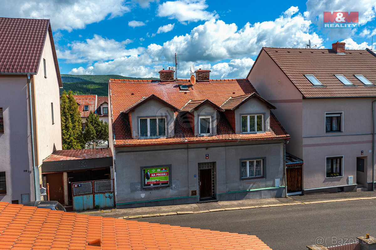 Prodej rodinného domu, 200 m², Dubí, ul. Palackého