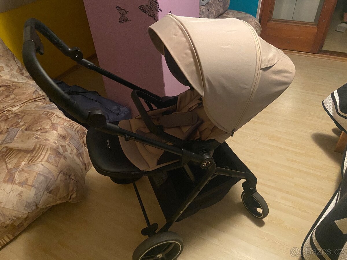 Kočárek kinderkraft