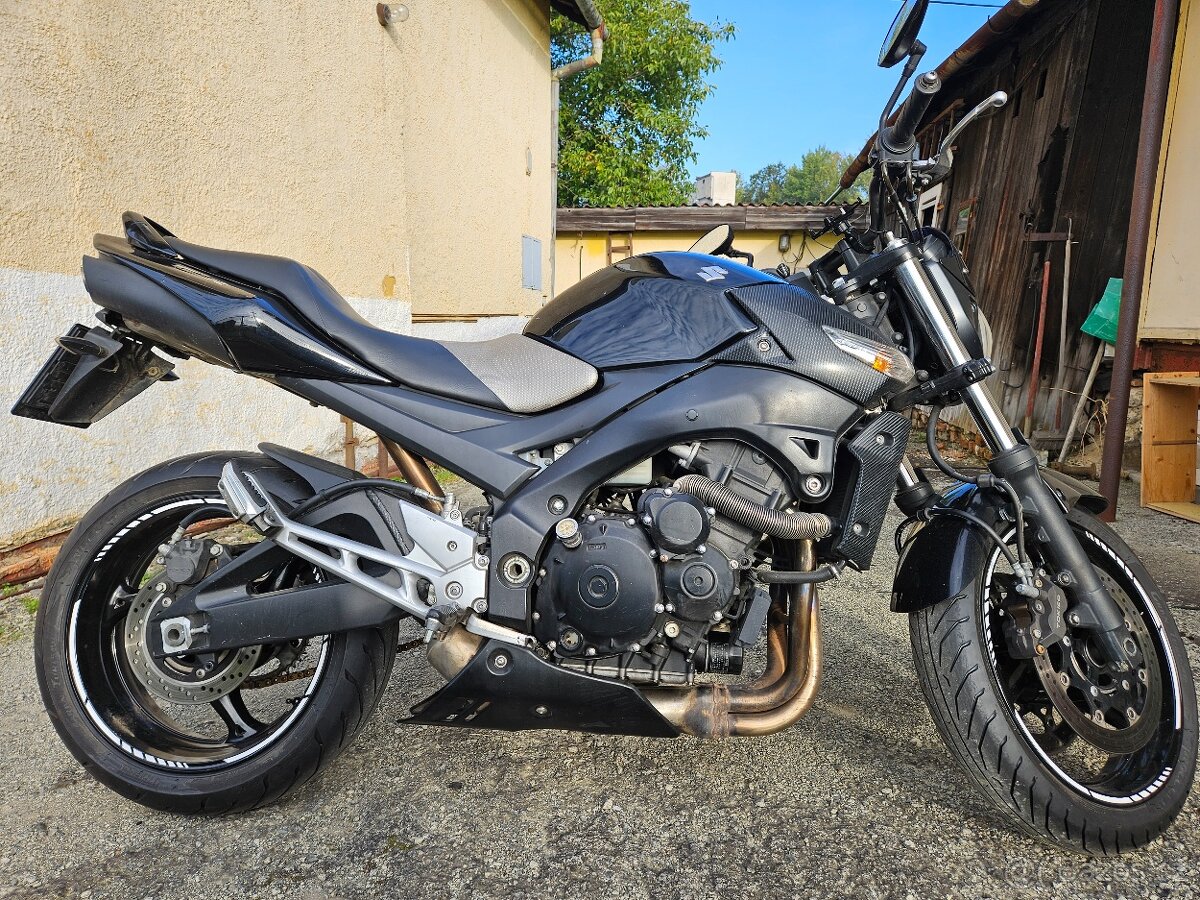 🏍️ Suzuki GSR 600 (2007) – 37 000 km – 72 kW – TOP stav