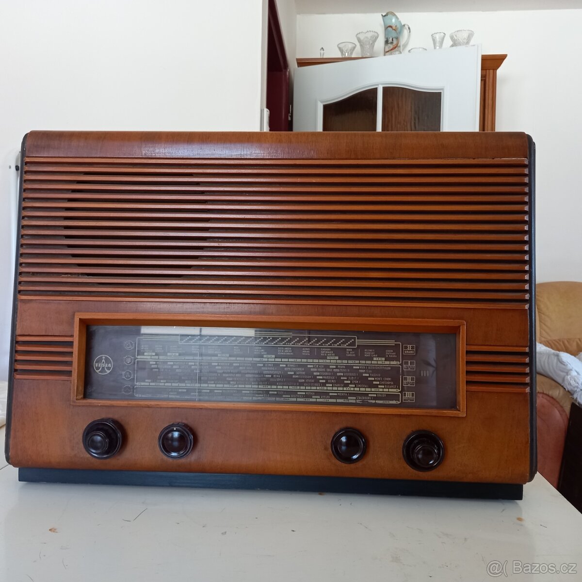 Rádio Tesla Blaník 605A