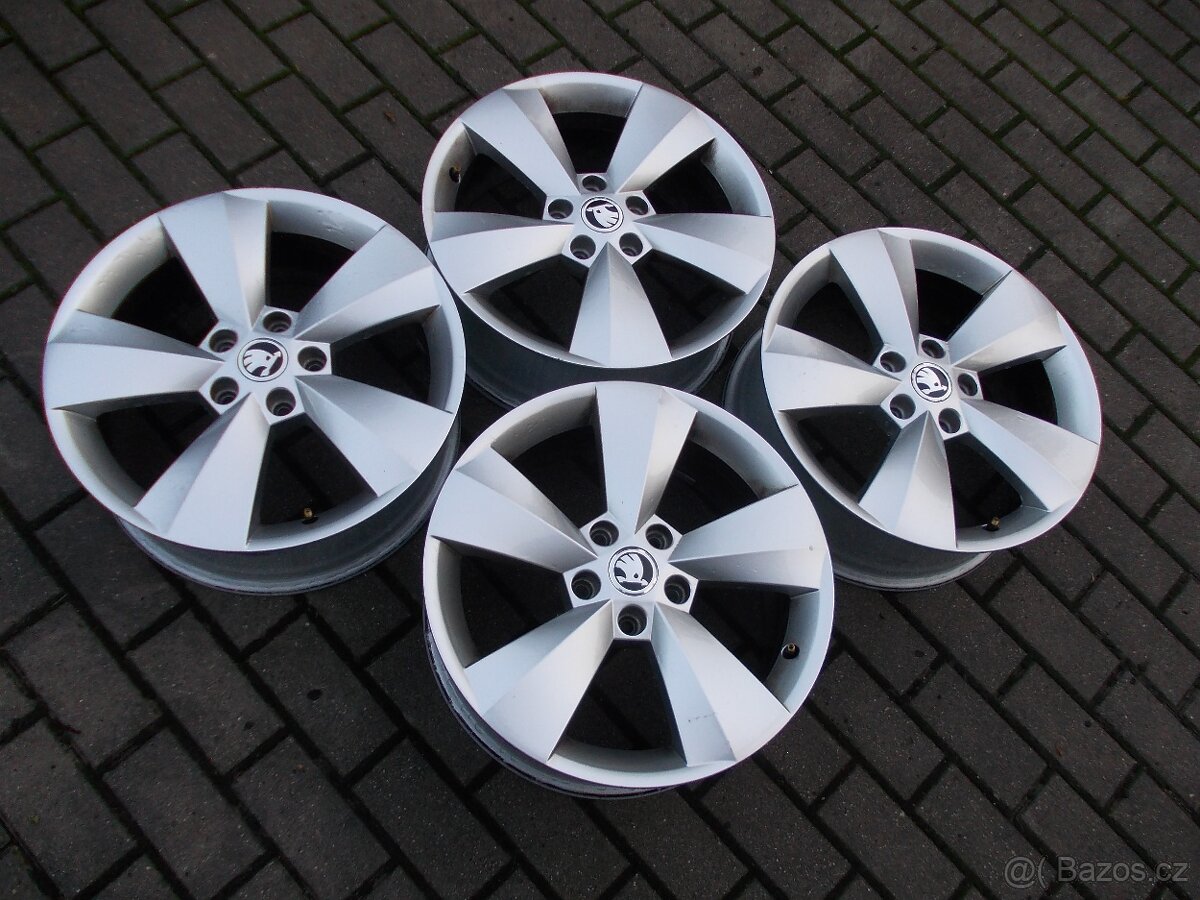 5x112 R17 orig. ŠKODA. NANUQ