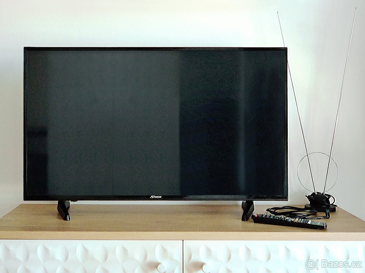 Televize 40“ (100 cm)
