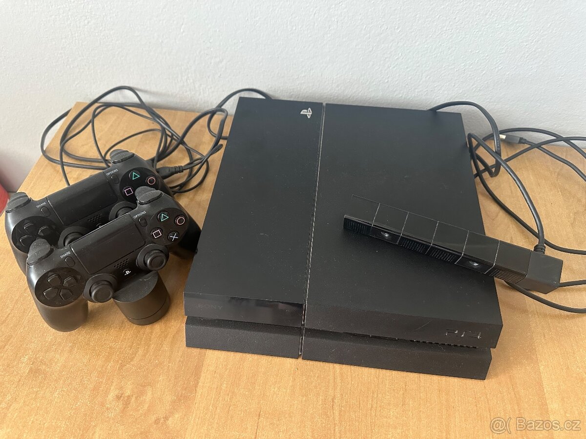 PS 4