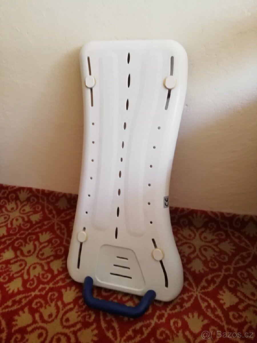 Sedačka na vanu s madlem Medical.