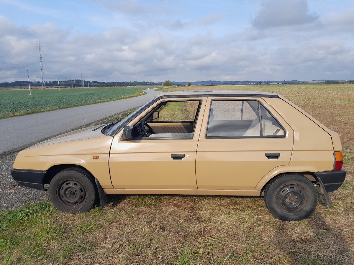 Škoda favorit 136L