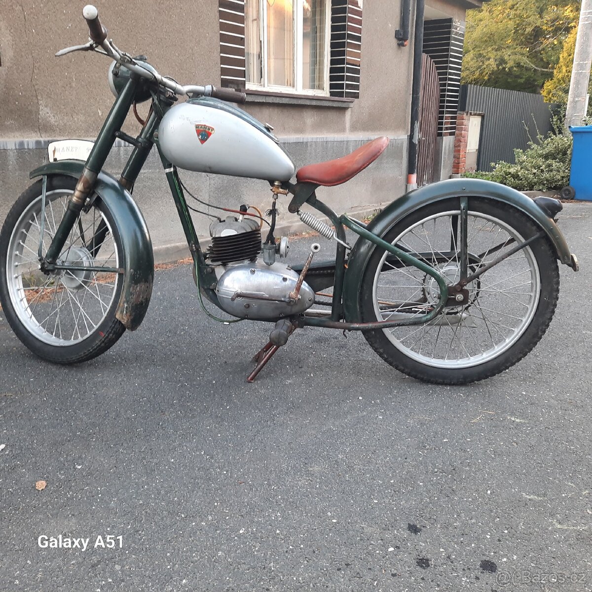 Prodám manet M 90