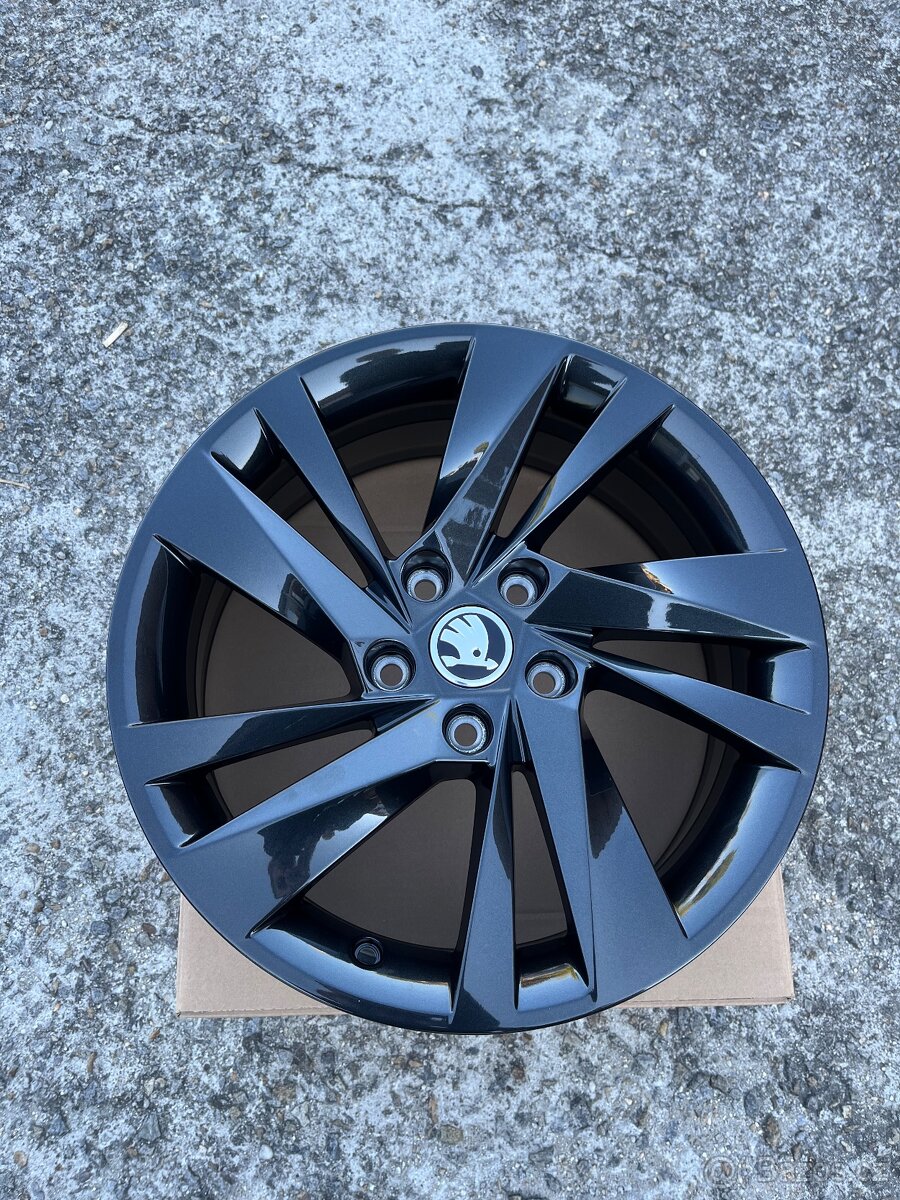 ALU KOLA NEVIS 17 6,5Jx17 ET46/57,1 5x112 NOVÉ