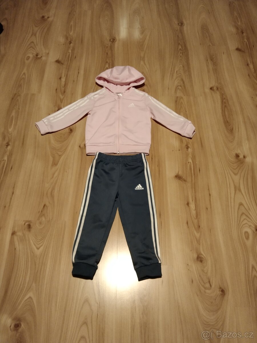 Tepláková souprava Adidas