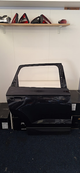 pravé zadní dveře škoda karoq