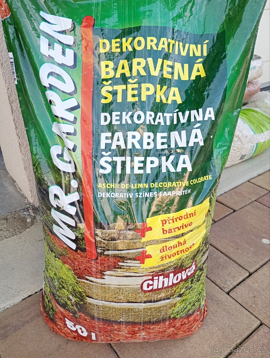 Štěpka barvená cihlová Mr.Garden