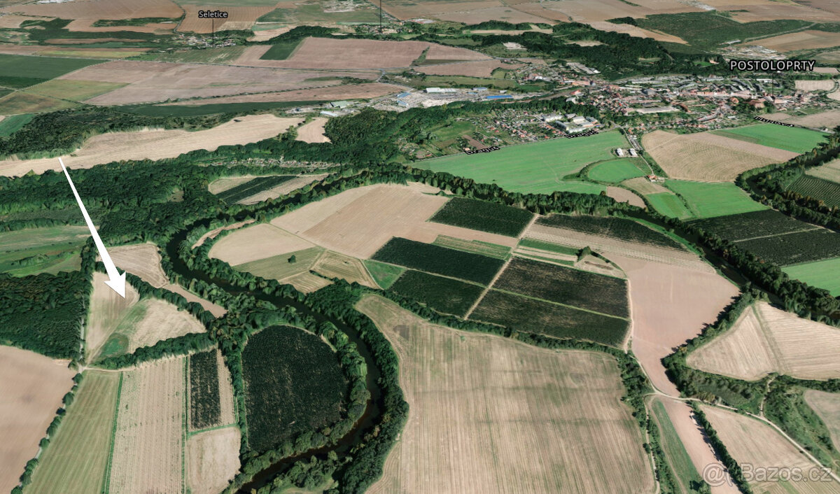 Prodej pole 8 064 m²