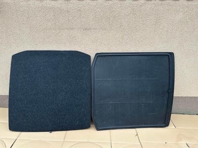 oboustranný koberec do kufrtu škoda octavia IV