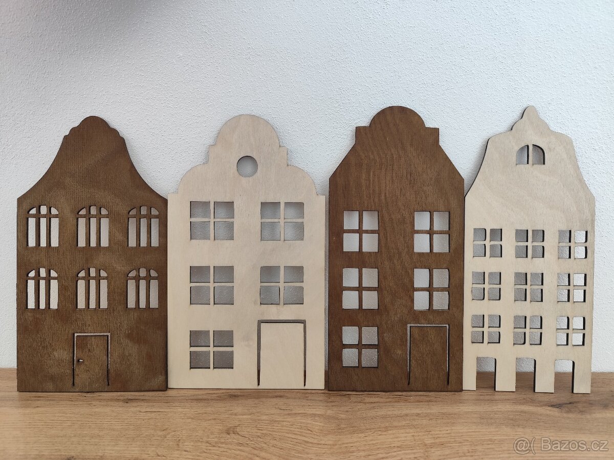 Dřevěné domečky - dekorace