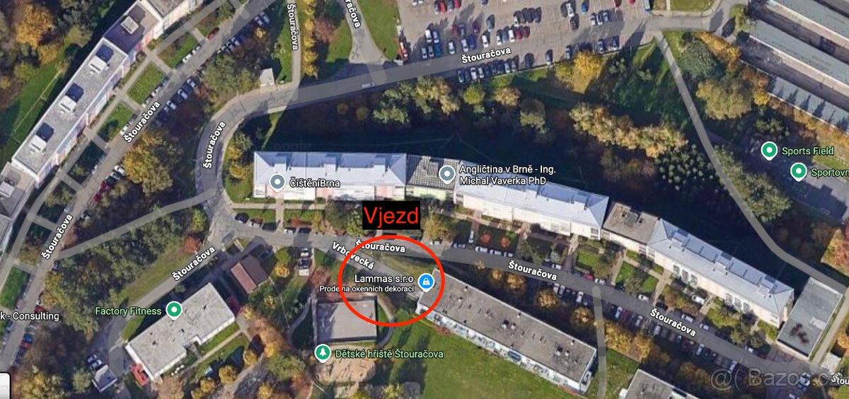 Pronájem parkovacího stání Brno, Vrbovecká (zabezpečeno)