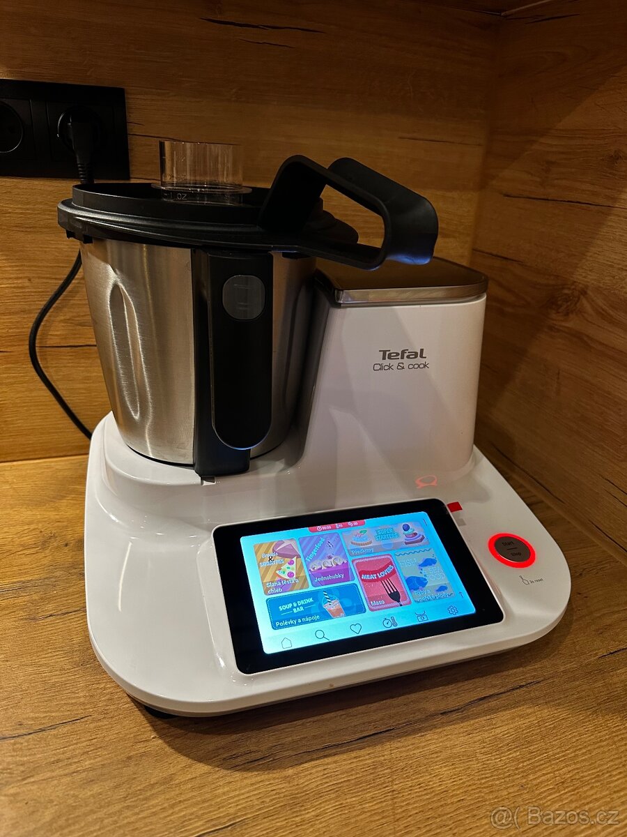Nový multifunkční varný kuchyňský robot Tefal Click & Cook