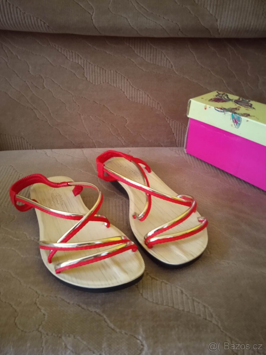 Dámské letní páskové boty