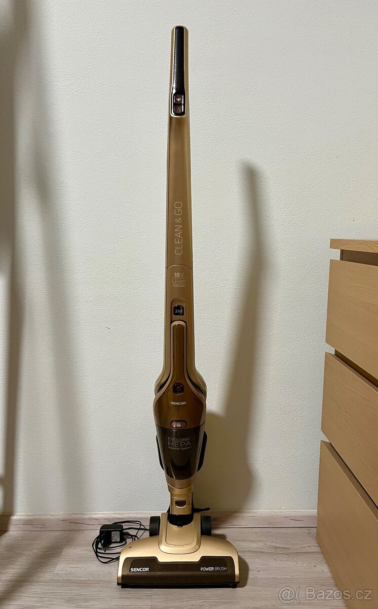 Tyčový vysavač Sencor SVC 8618GD 2v1
