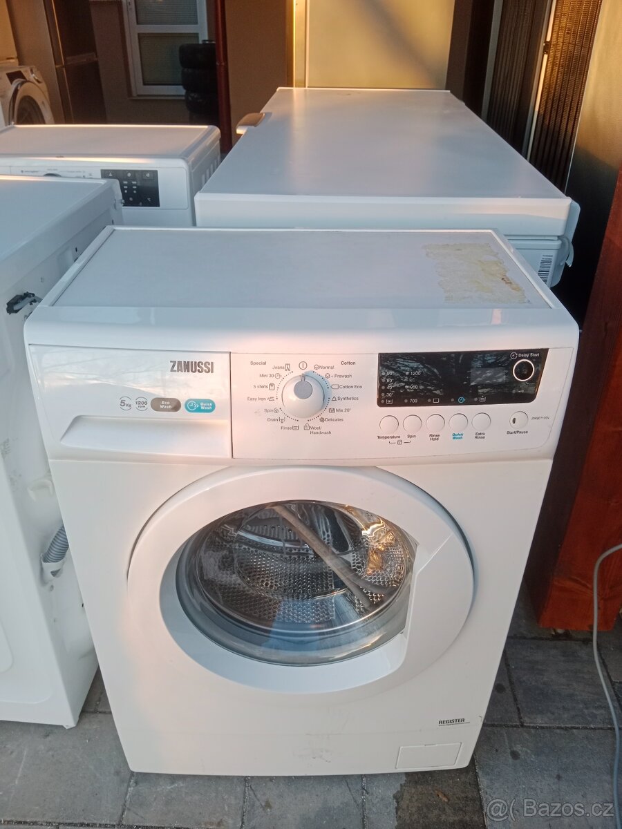 Automaticka pracka Zanussi