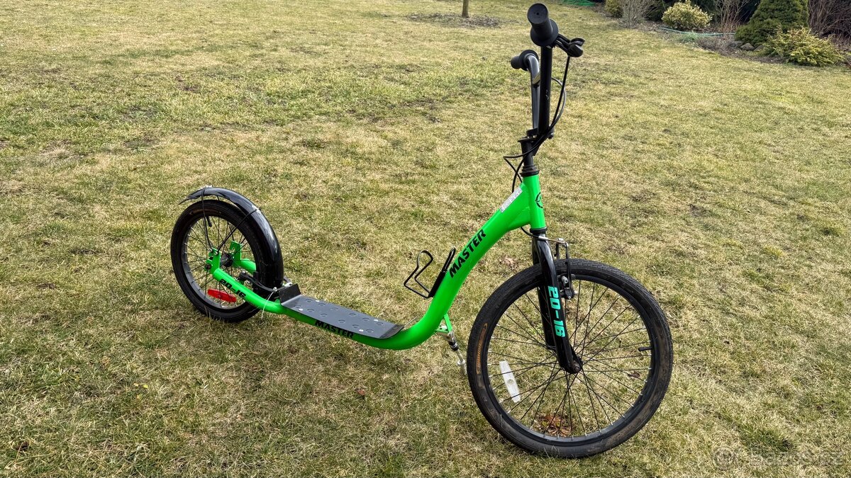 Koloběžka Master 20-16