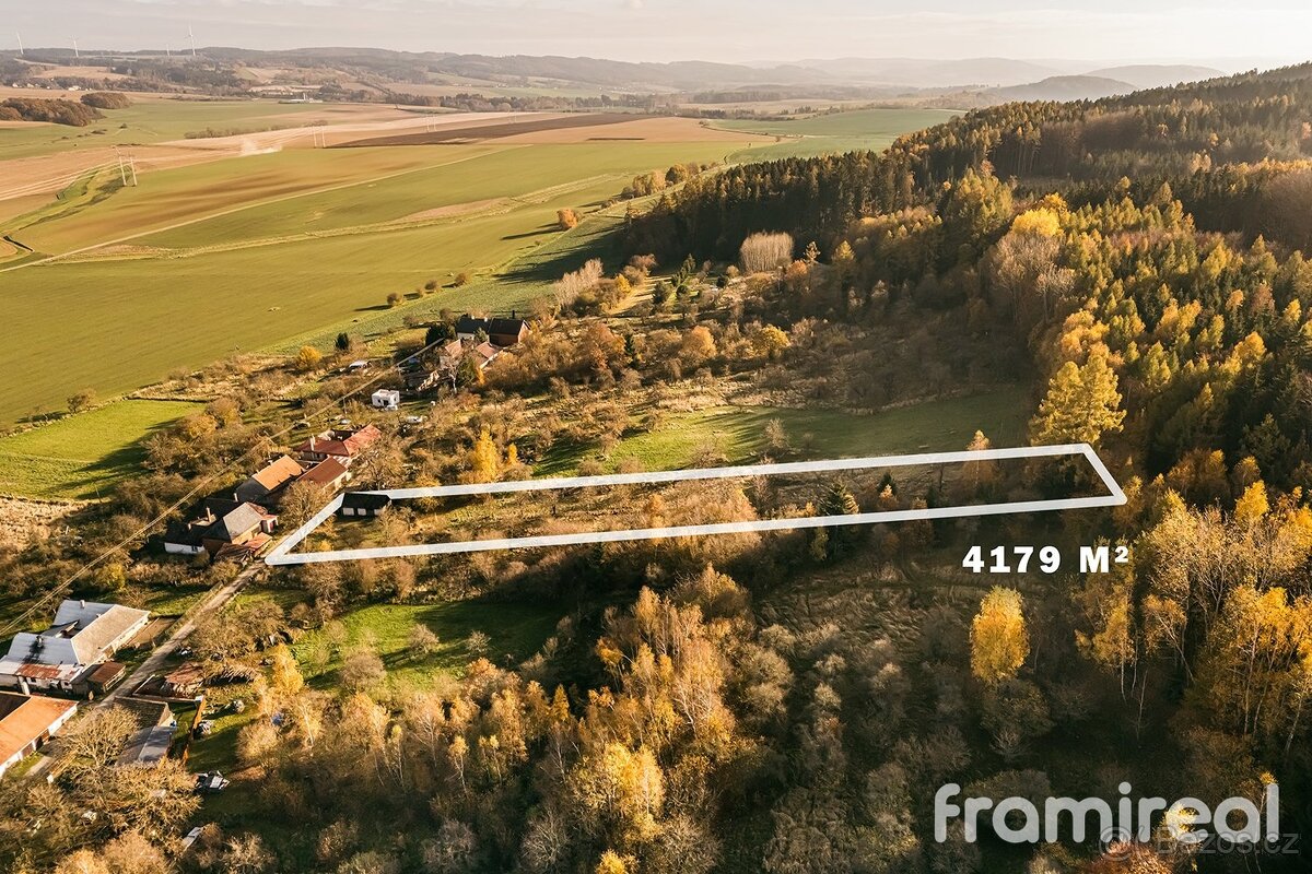 Prodej pozemky pro bydlení, 4 179 m2 - Staré Město - Bílá St