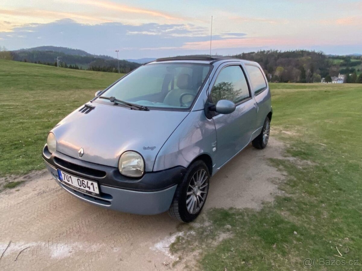 Renault Twingo 1.2 43kW Beach 2003 soft-top STK 4/2027