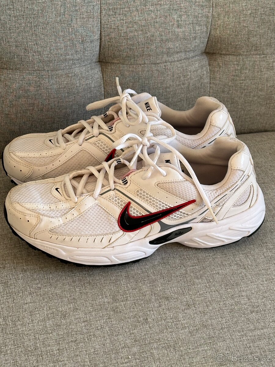 Nové Nike 45