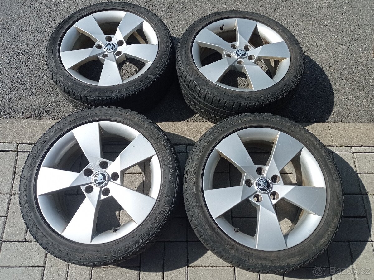 Levné 17" ZIMNI DENOM ORIGINAL SKODA OCTAVIA III