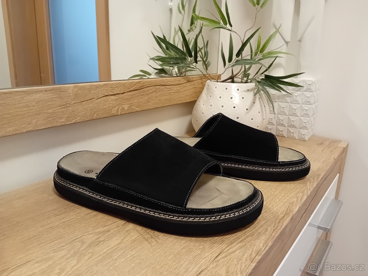 Super Gear pánské nazouváky vel. 45 kožené