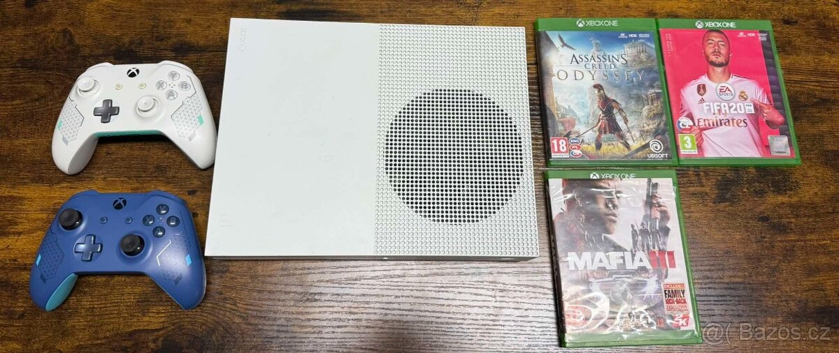 Xbox One S 500GB +2x OVL+3x HRA