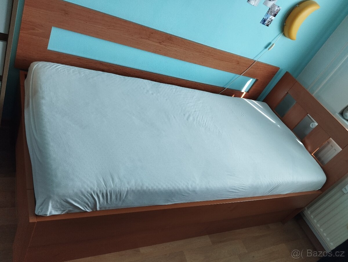 Nábytek