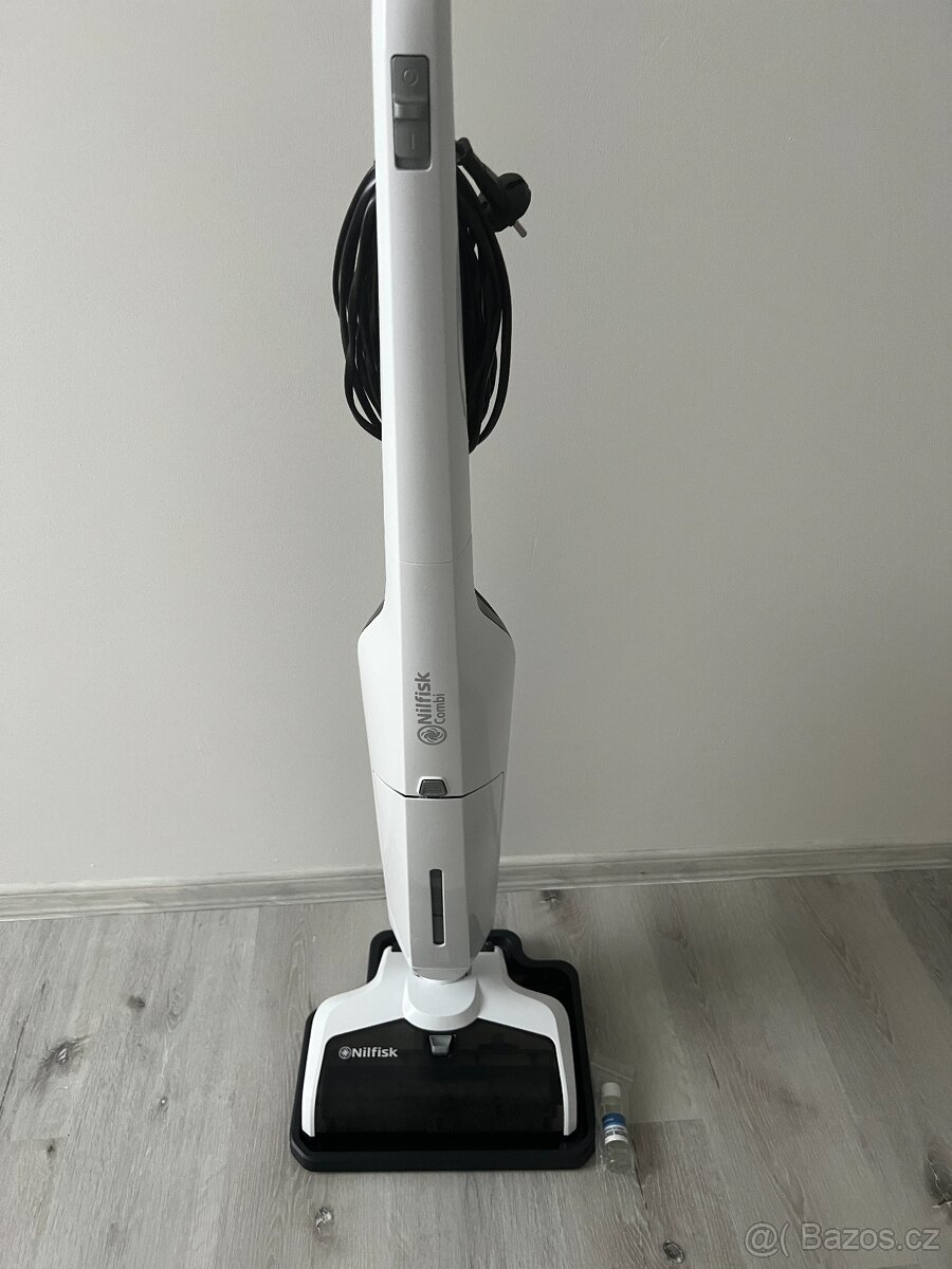 NILFISK Podlahový mycí stroj Combi
