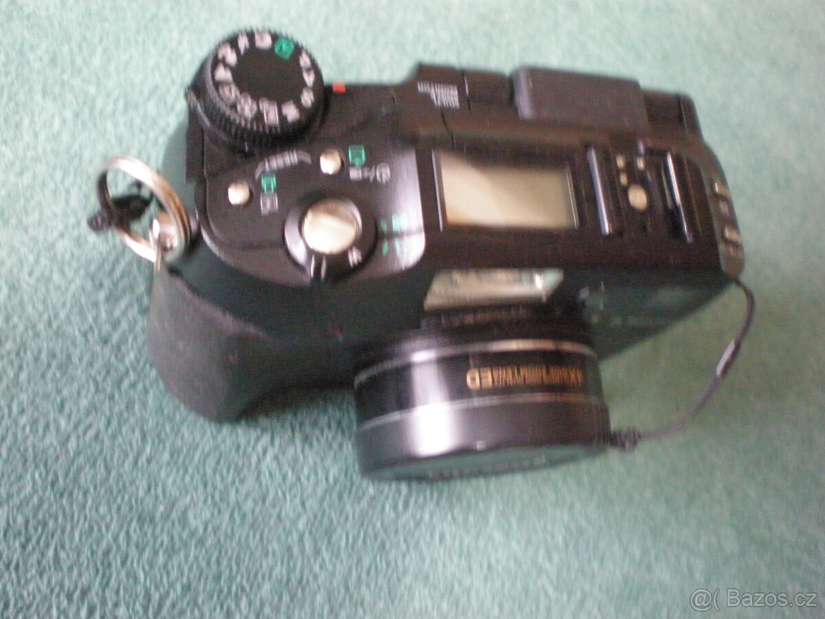 Olympus C-5060 Wide Zoom