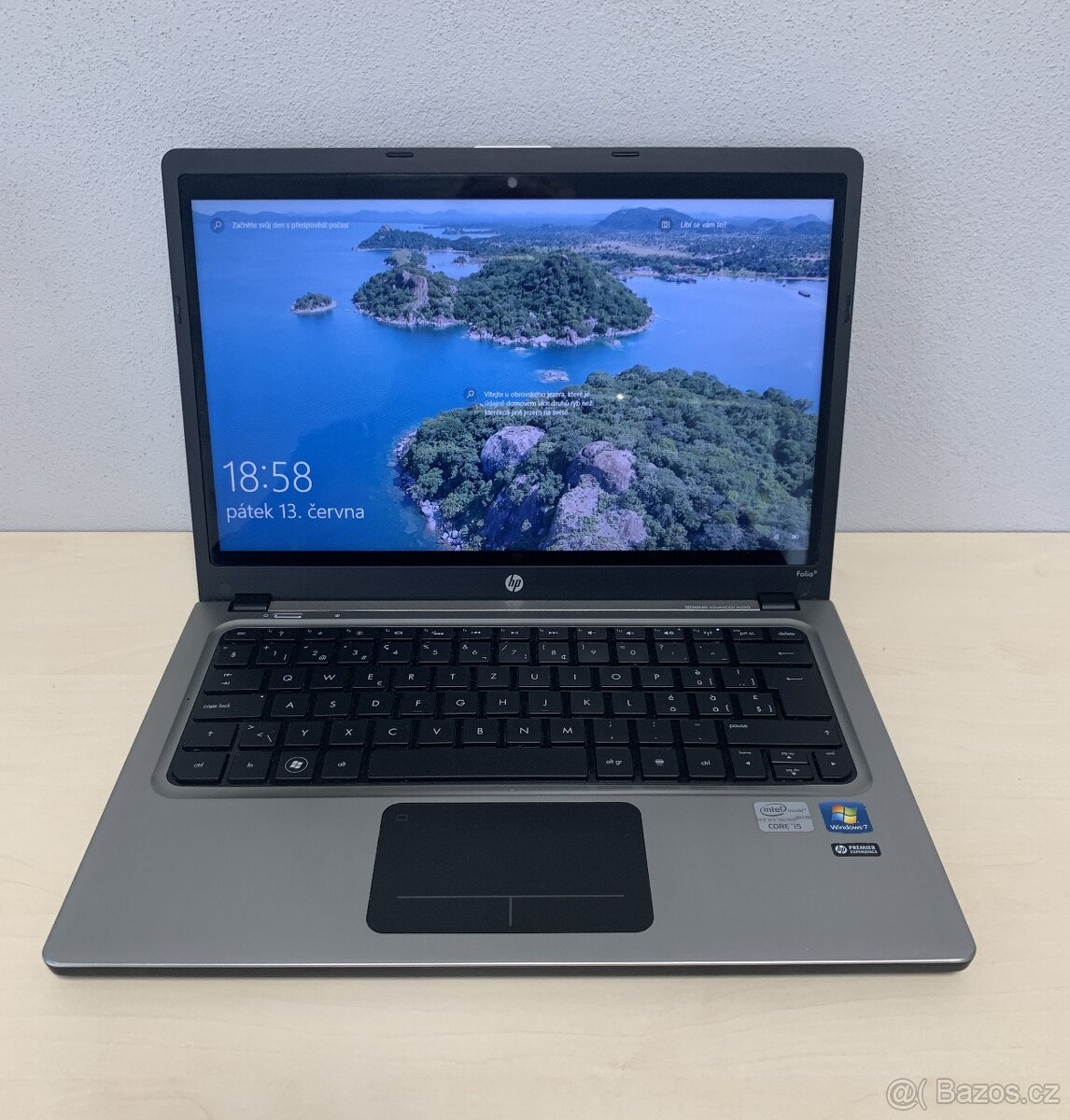 HP FOLIO – PĚKNÝ STAV – KOV – ZÁRUKA – KAMENNÁ PRODEJNA