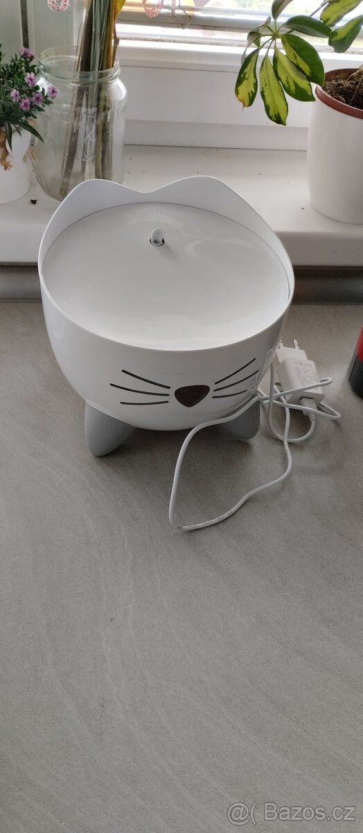 Catit PIXI fontánka pro kočky