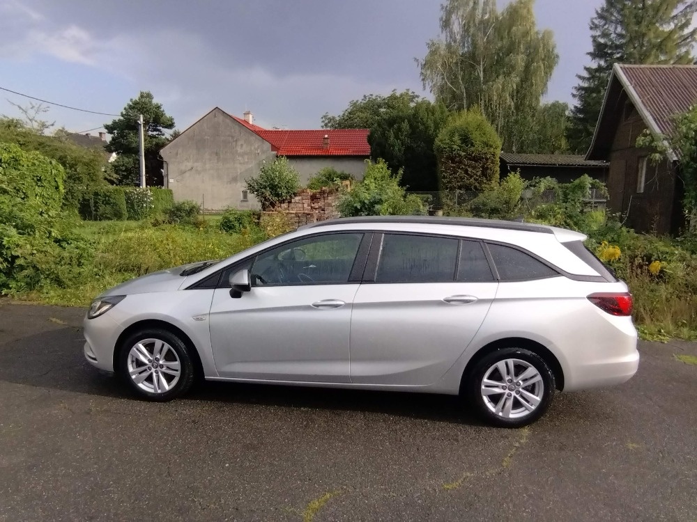 Opel Astra K 1.0 77kW, navi, 2018