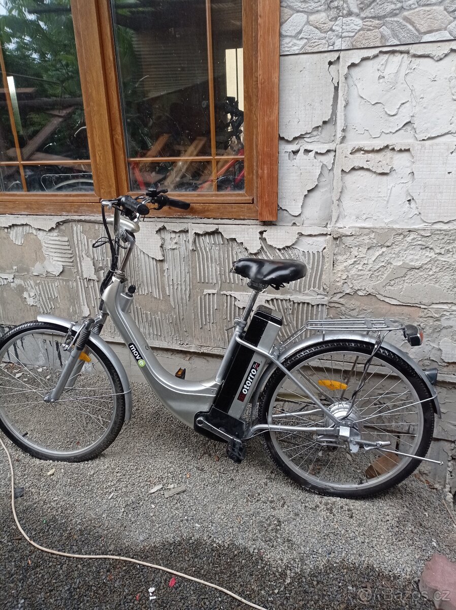 Dámské elektrokolo