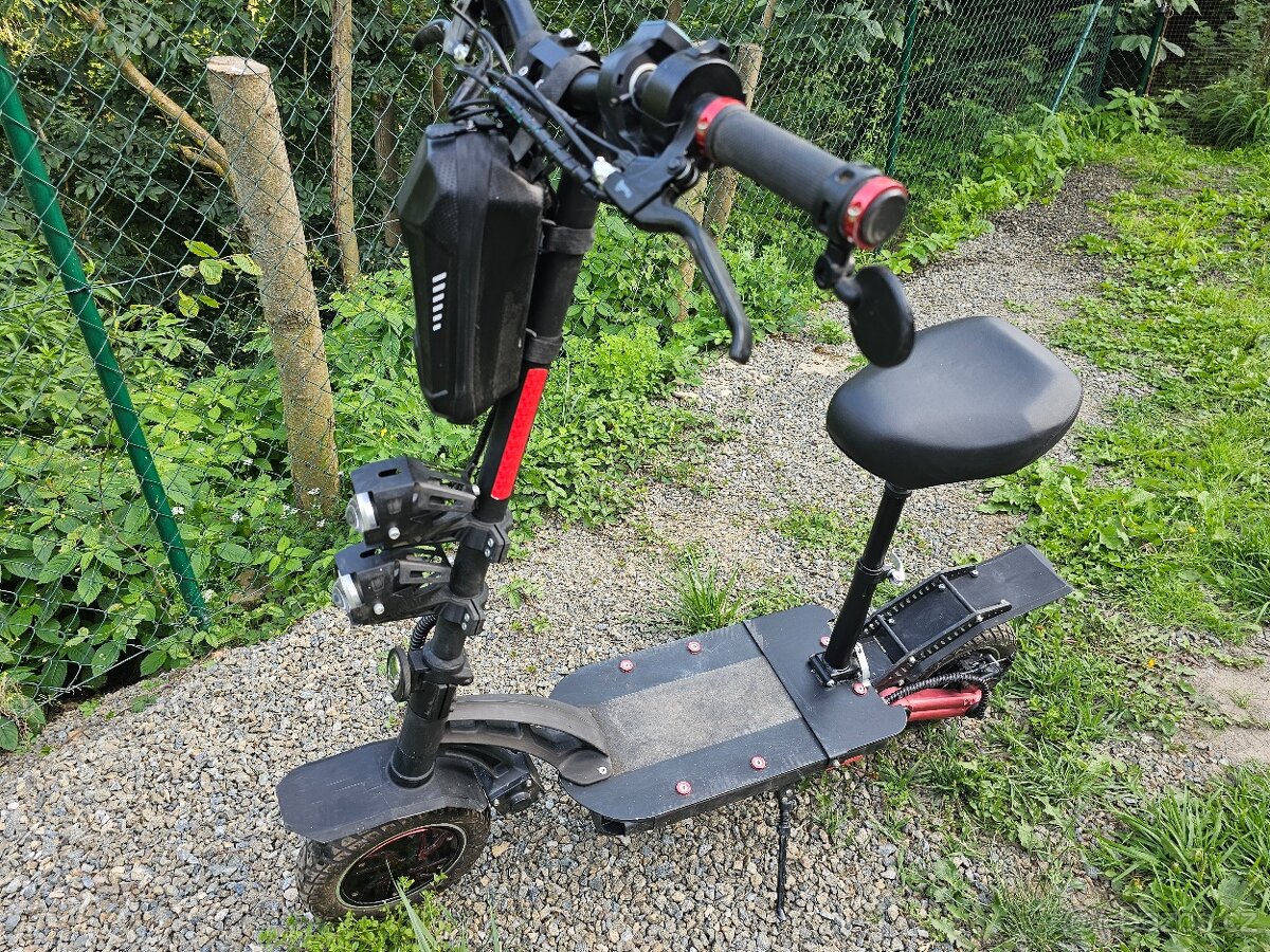 Elektrická koloběžka Kugoo G-Booster