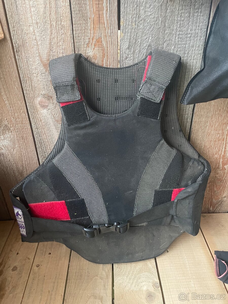 Jezdecká bezpečnostní vesta Tattini