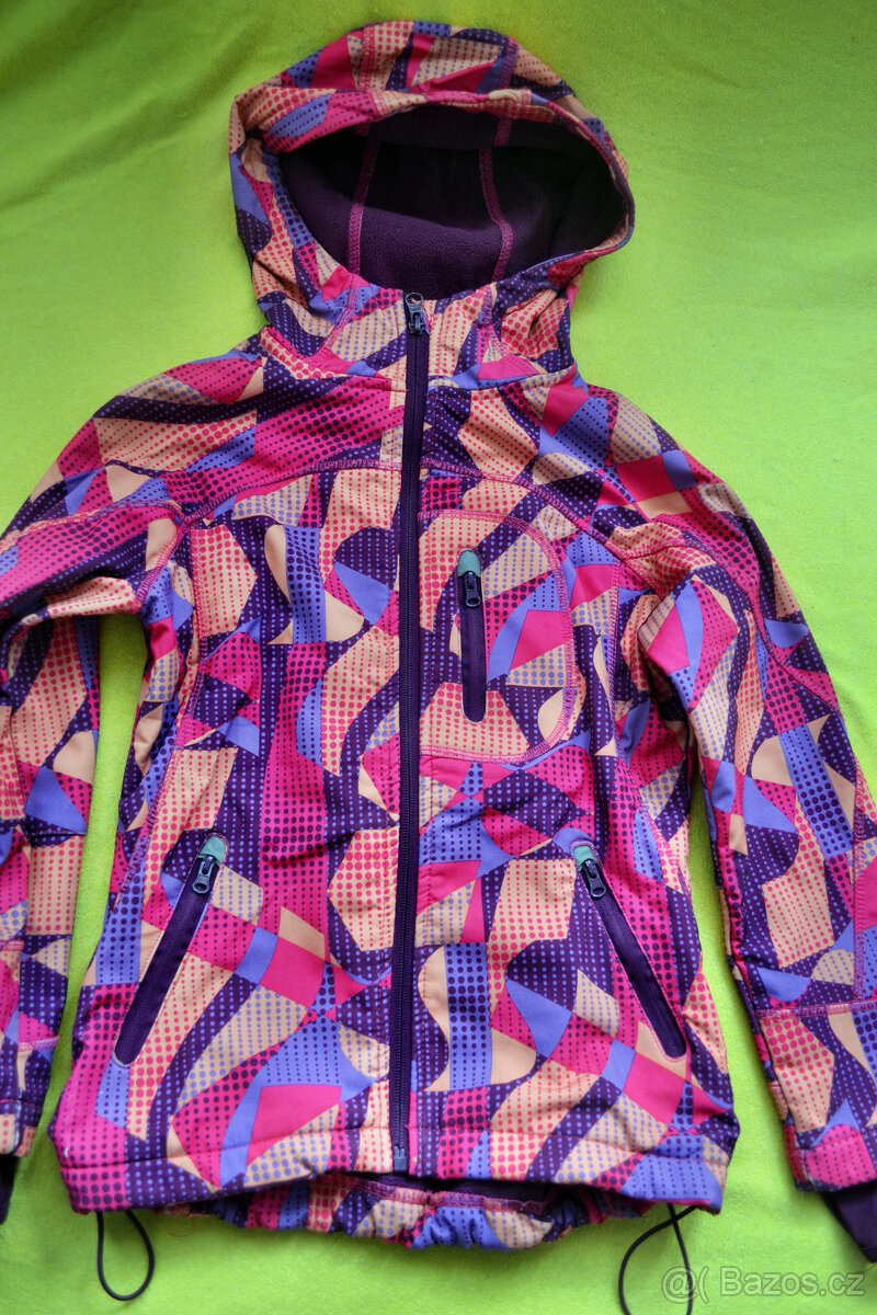 moderní praktická softshellová bunda s fleece,v.128,116/122