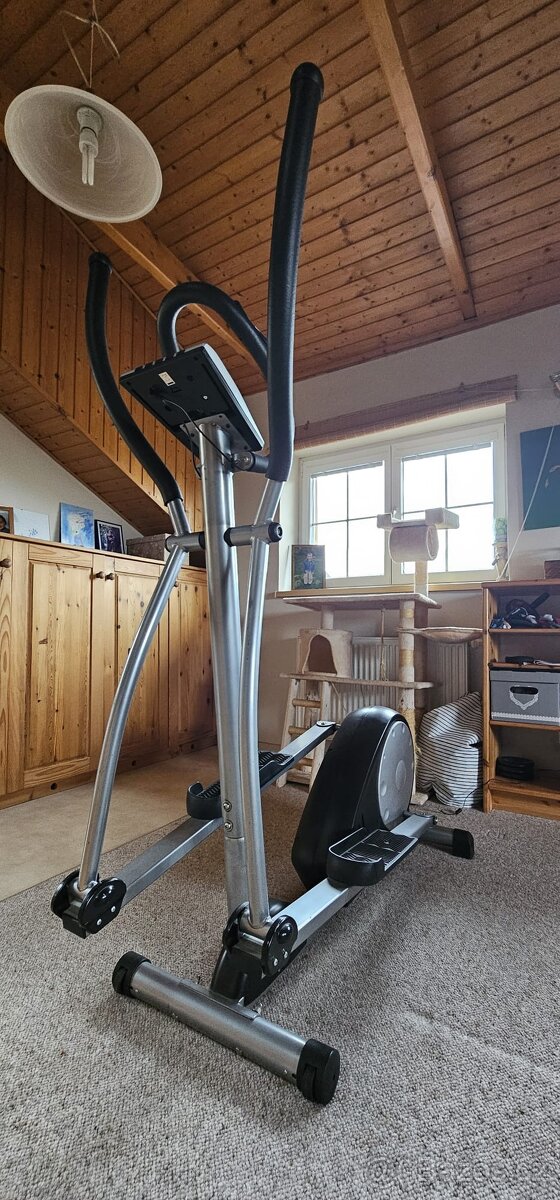 eliptický trenažér Landfit