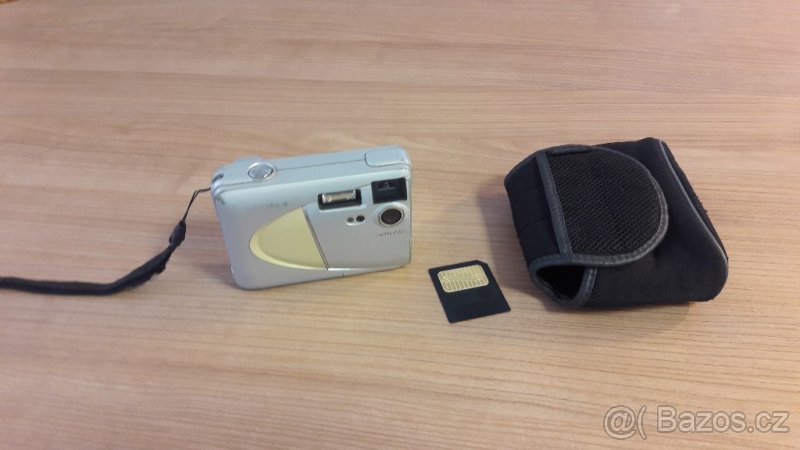 Digitální fotoaparát FUJI Finepix 2300