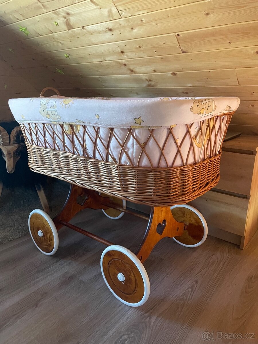 Proutěný košík na miminko scarlett