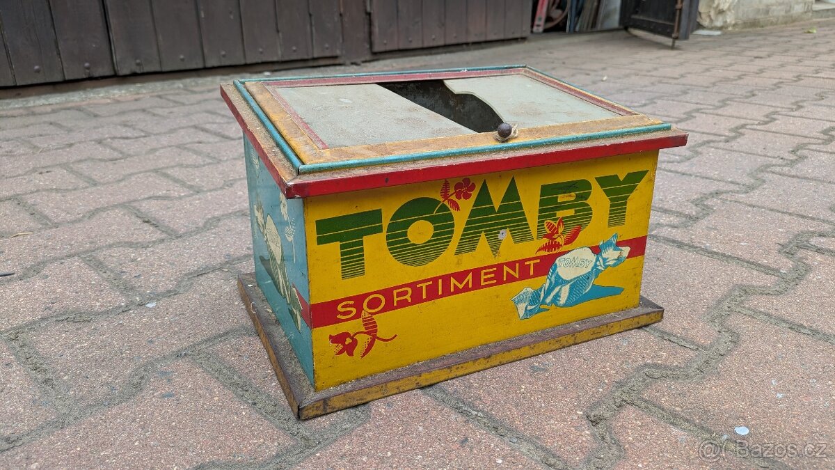 Tomby - velká plechovka na bonbóny