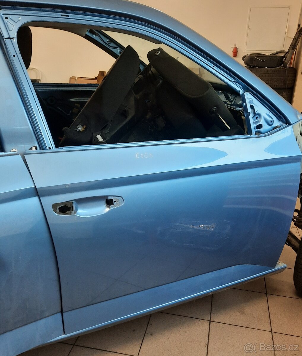 nd z škoda fabia 3 999tsi tmave světle modrá