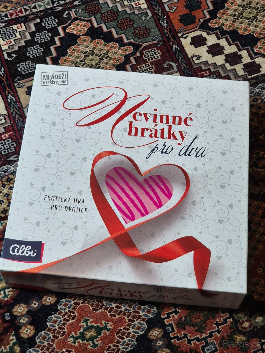 Nevinné hrátky pro dva - společenská desková hra