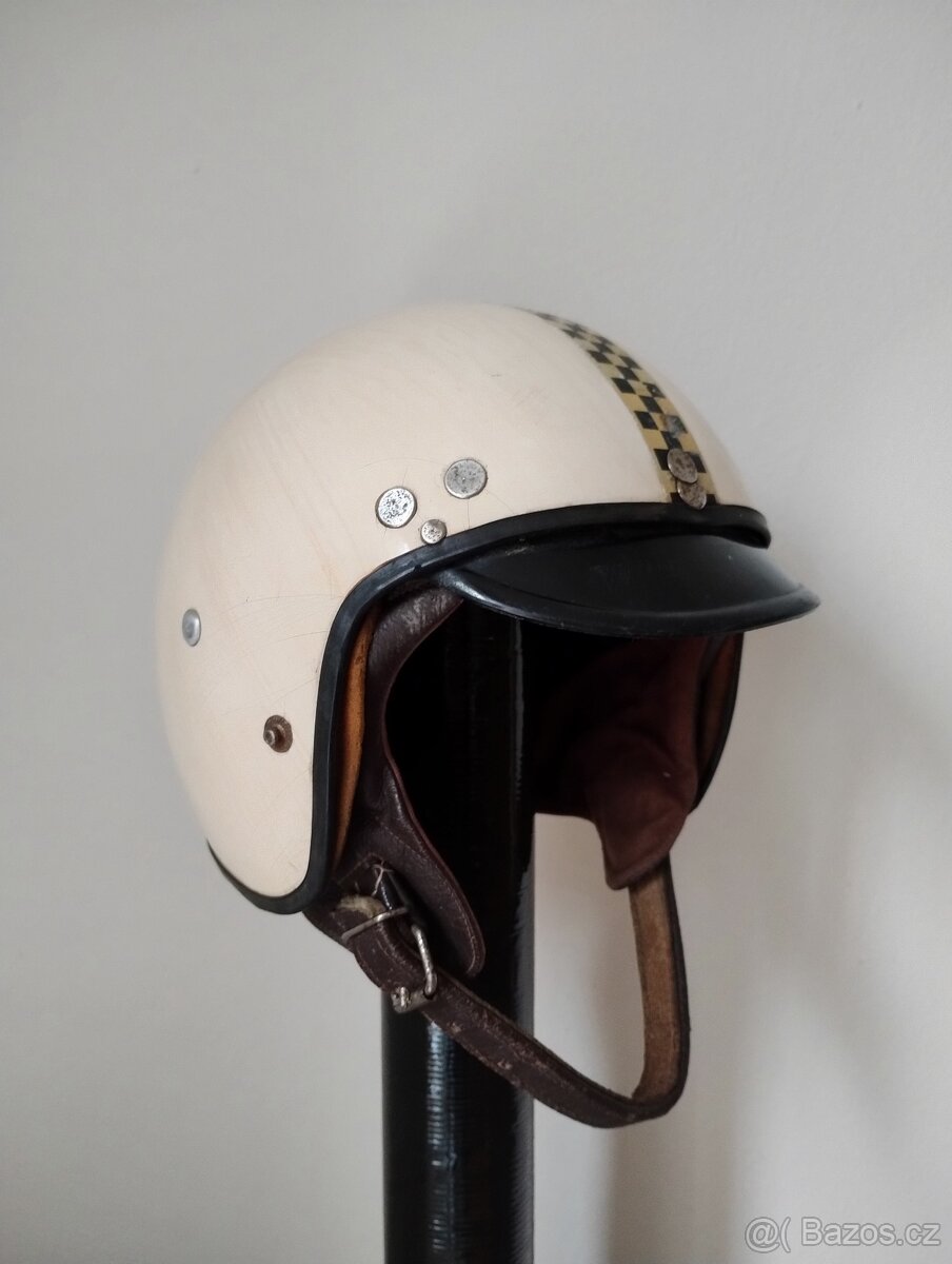 Prodám retro helmu na starý motocykl Jawa ČZ velikost 58cm