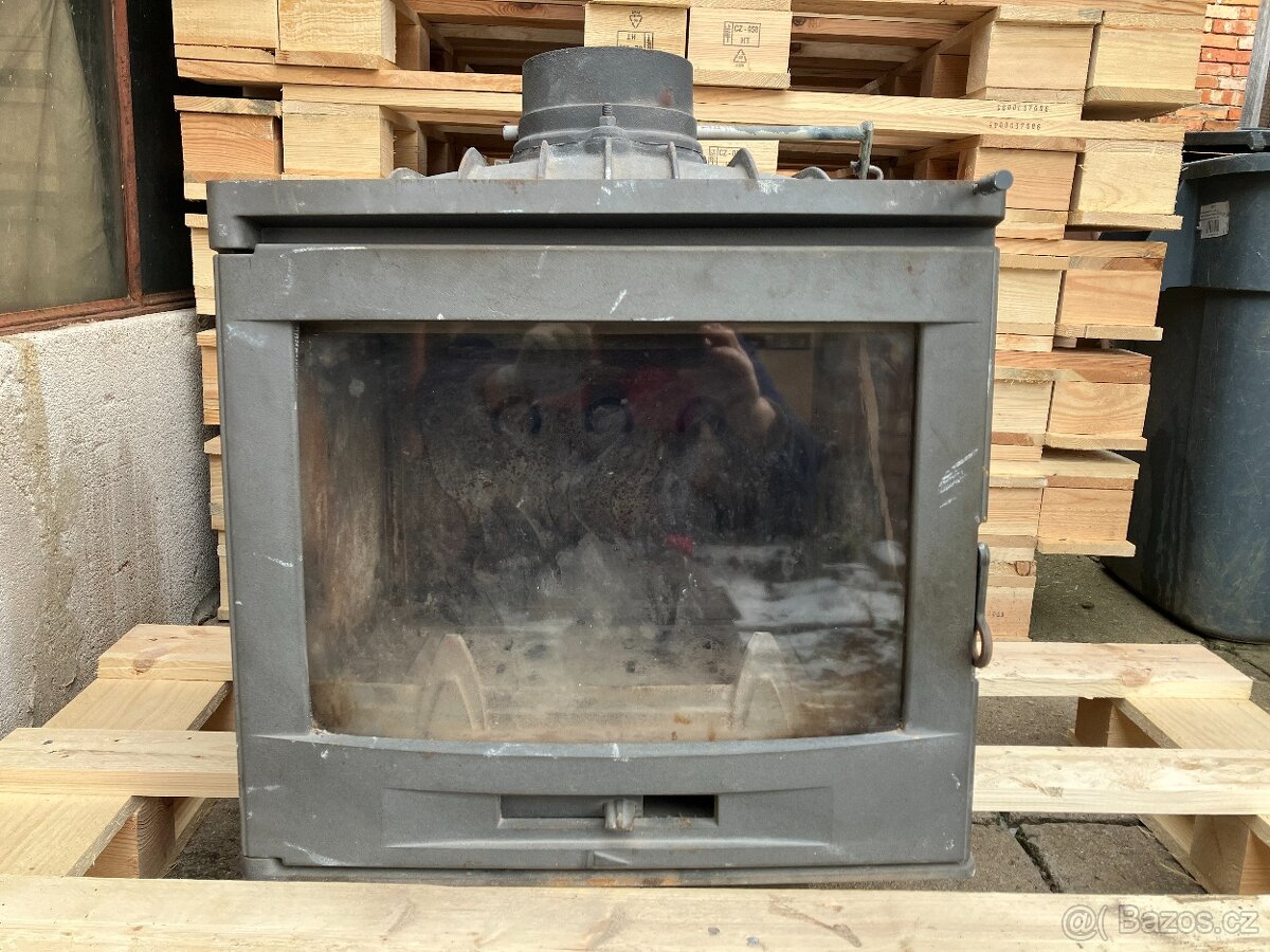 Liatinová krbová vložka BEF