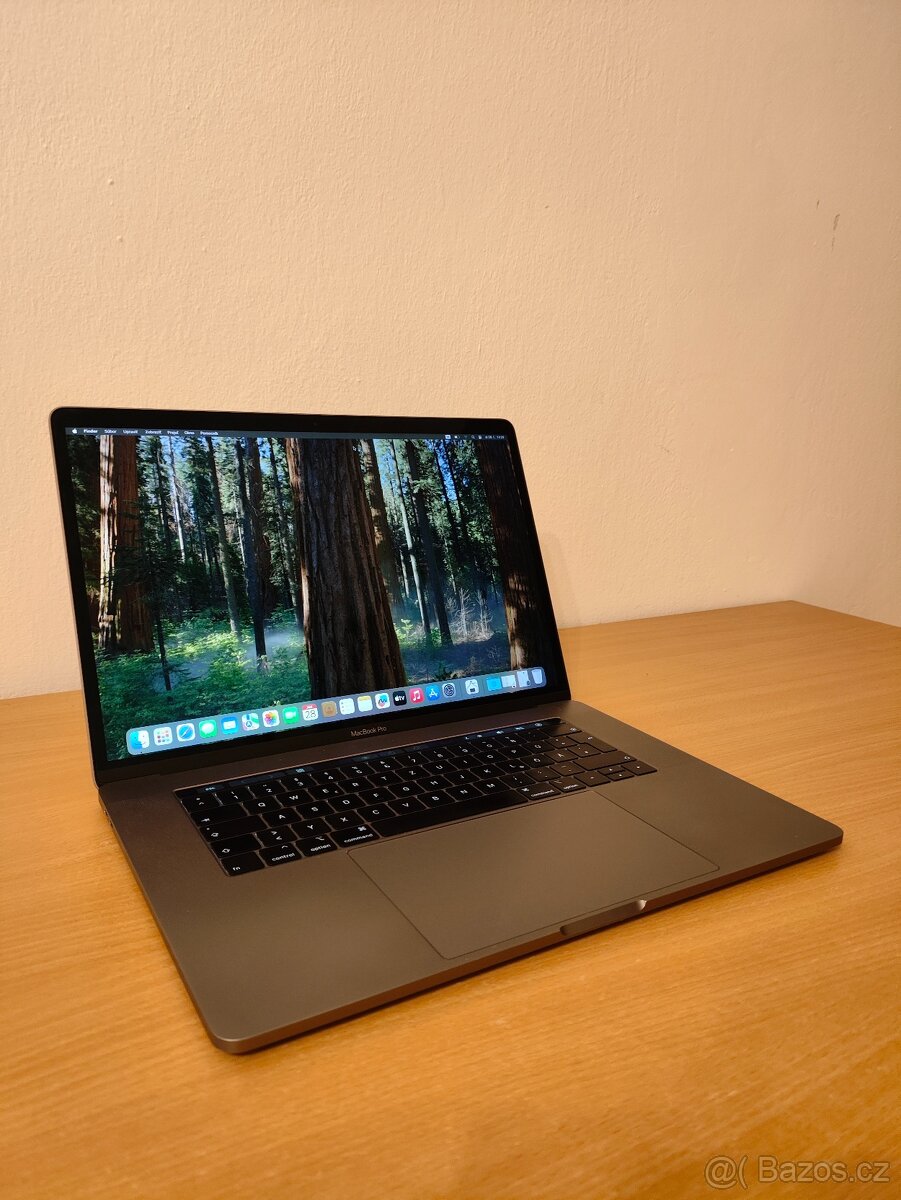 Apple MacBook Pro 2018 – i7 | 16GB | 256GB