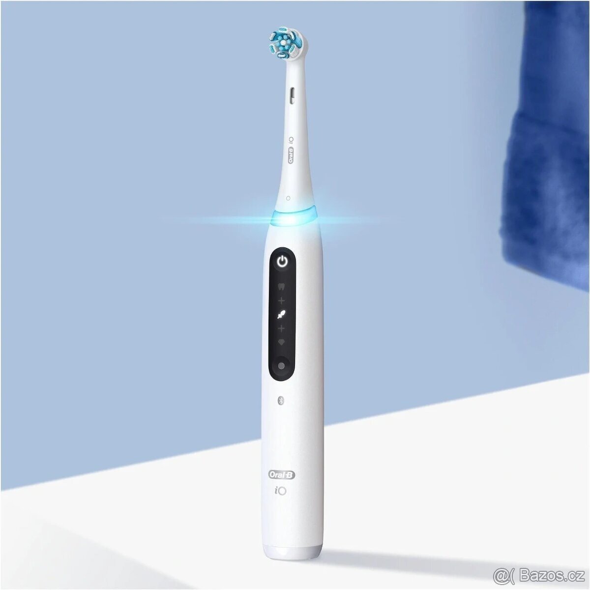 Elektrický zubní kartáček Oral-B iO Series 5 bílý - nový