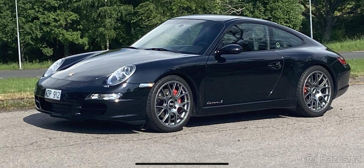Porsche 911 Carrera S 997
